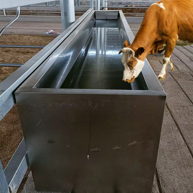 恒温饮水槽-苏牧重工(图1)